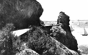 CO f- 015- Rocher de la vieille